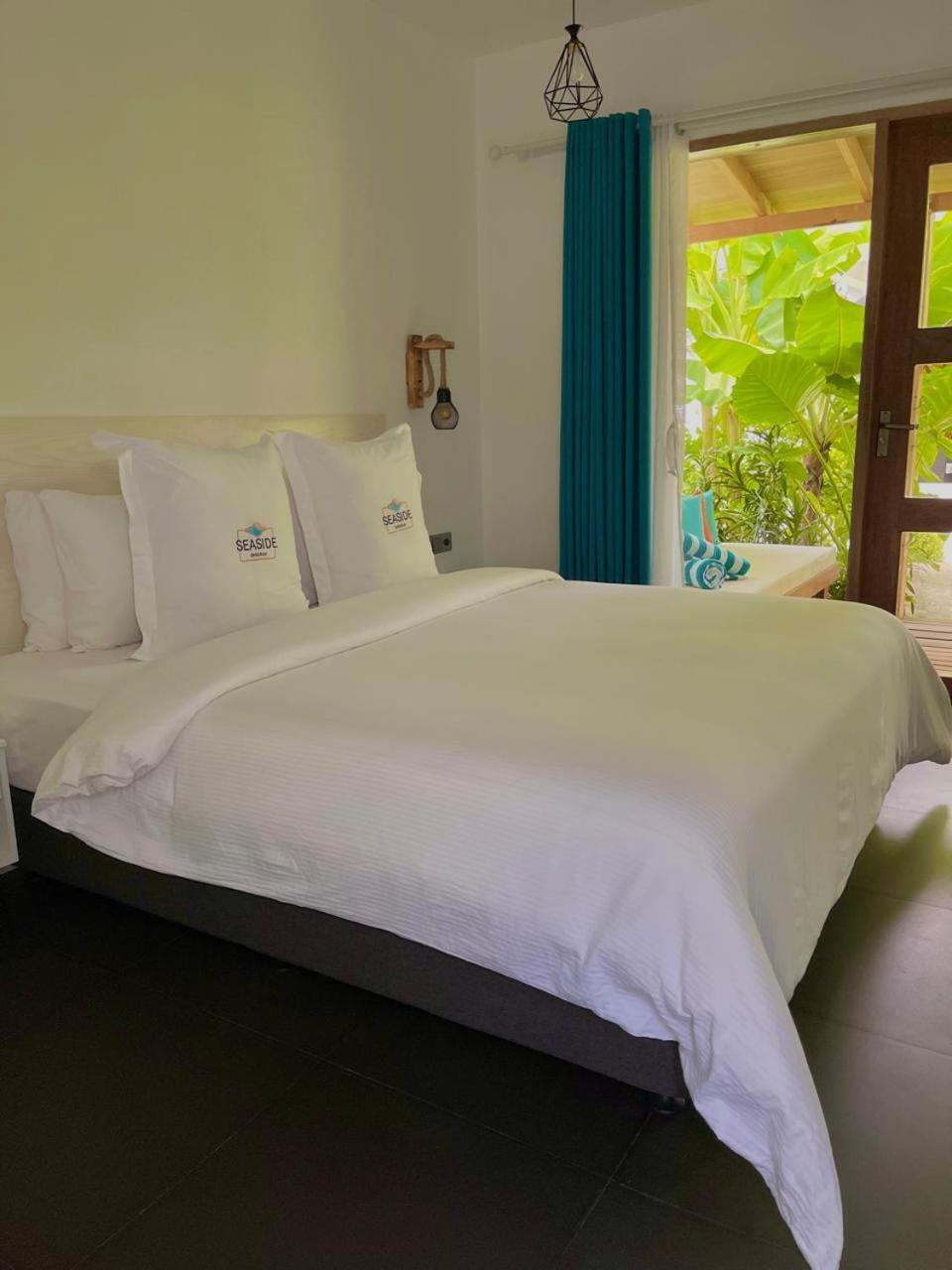 فندق Seaside Dhigurah ديجوراه المظهر الخارجي الصورة